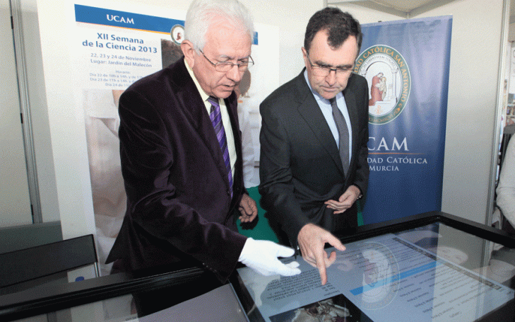 La UCAM acerca la ciencia a la sociedad a través de talleres prácticos