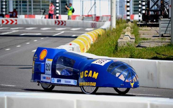 El coche solar de la UCAM, único de la Región en obtener una marca oficial en la Shell Eco-Marathon de Rotterdam