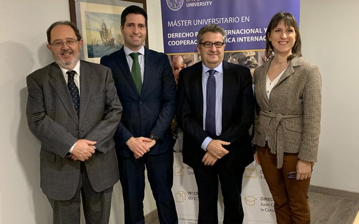 El magistrado José Ricardo de Prada inaugura el Máster en Derecho Penal Internacional y Cooperación Jurídica Internacional de la UCAM
