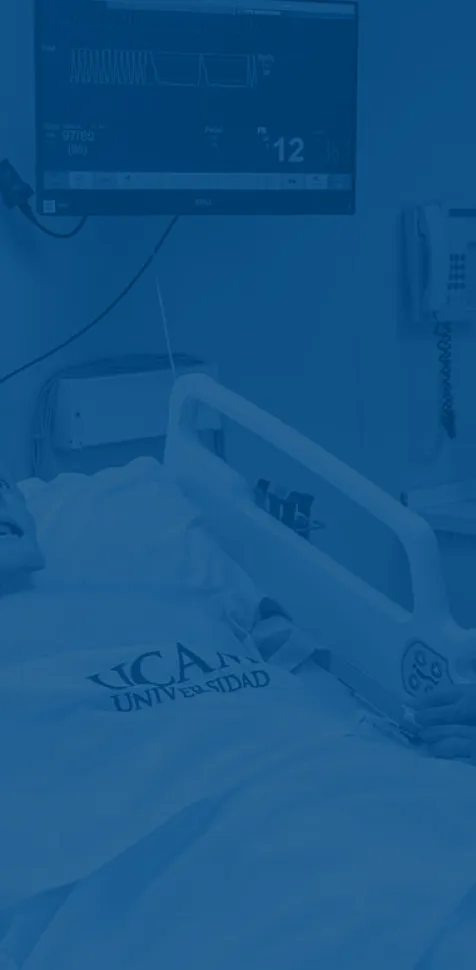 vemos una intervención médica de los alumnos de la facultad de enfermaría