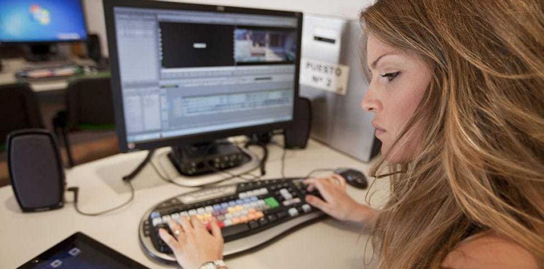 Profesionales de las comunicaciones debaten sobre las posibilidades del emprendimiento periodístico