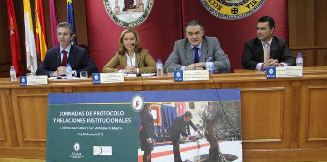 “Cortesía, respeto, etiqueta y ceremonia resultan claves en la presentación de credenciales”