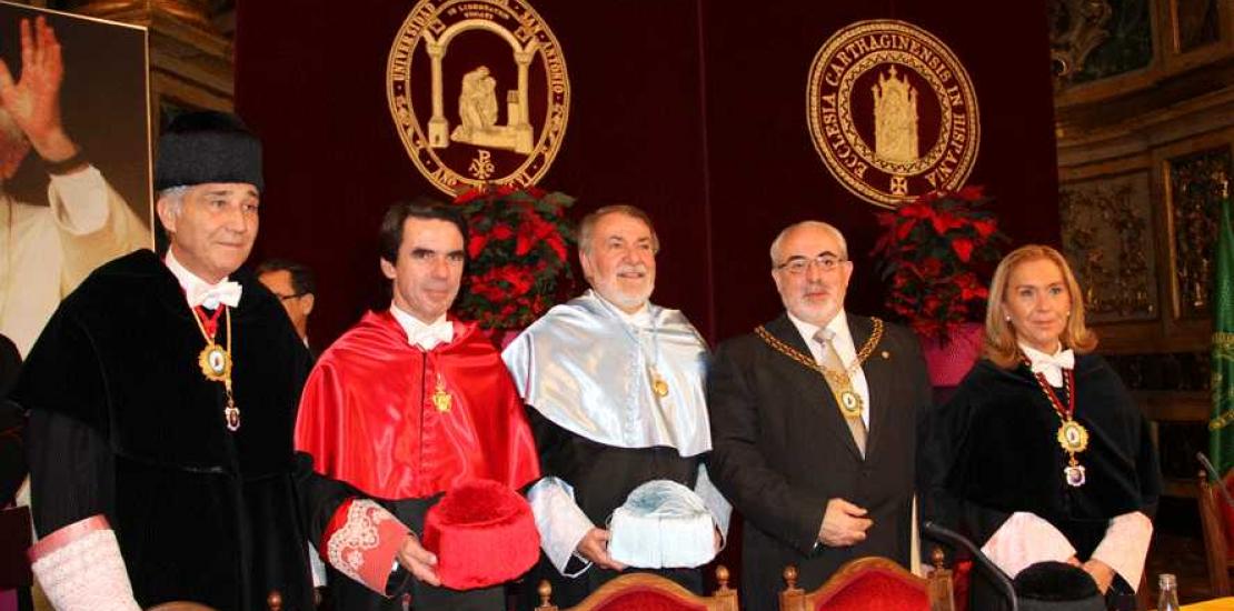 “La España actual parece el reverso de la que supo hacer la transición”