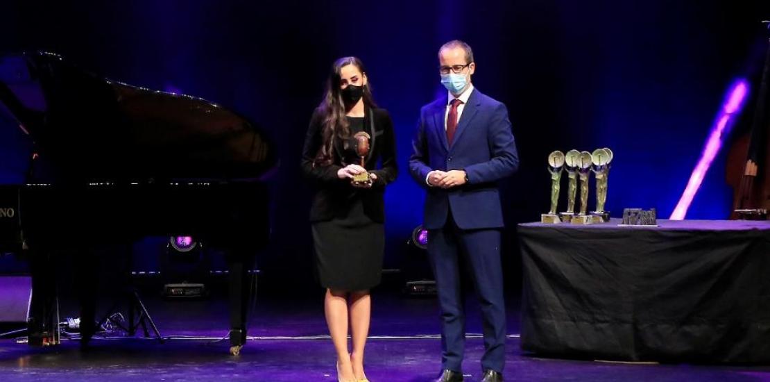 Premio ARTV UCAM Isabel Mendoza