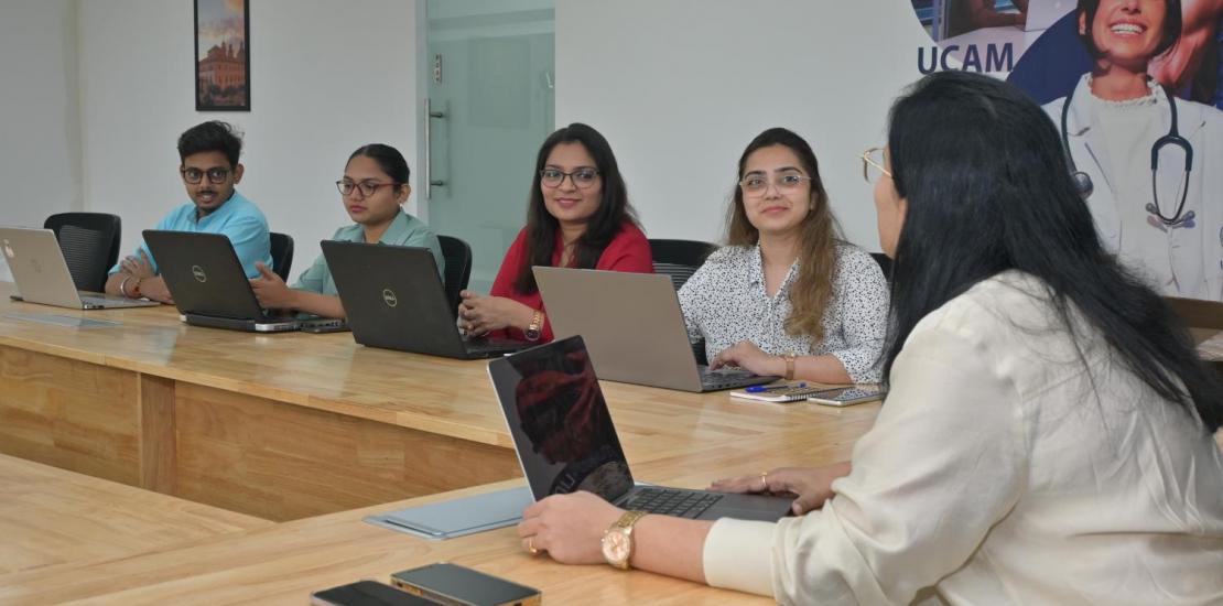 Clase UCAM Mumbai Campus