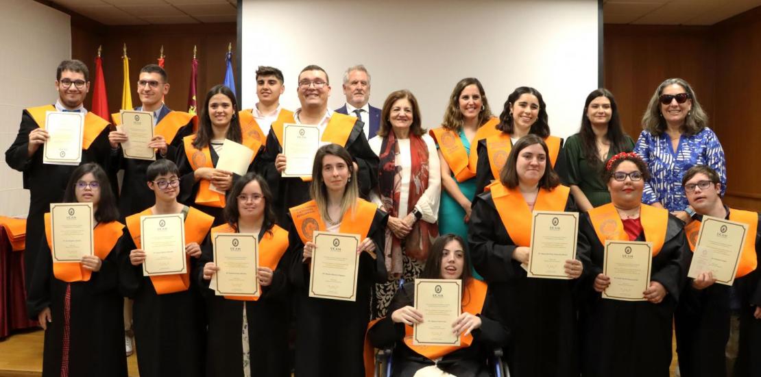 Graduación UCAMPACITAS