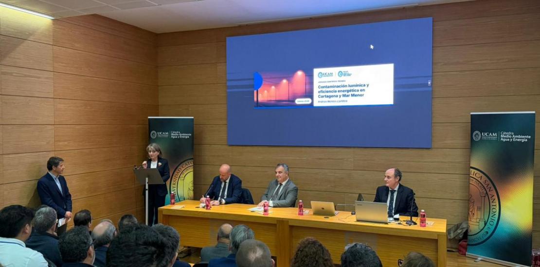 Jornadas, Cátedra Medio Ambiente, Grupo Hozono