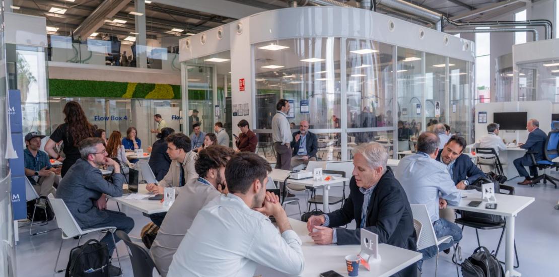 Networking entre emprendedores e inversores en el UCAM HiTech