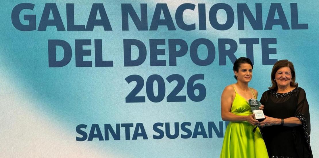 María Pérez y presidenta UCAM