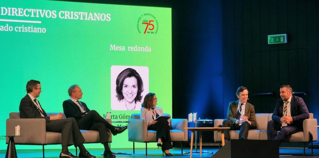 José Luis Mendoza García, durante su participación en la mesa redonda.