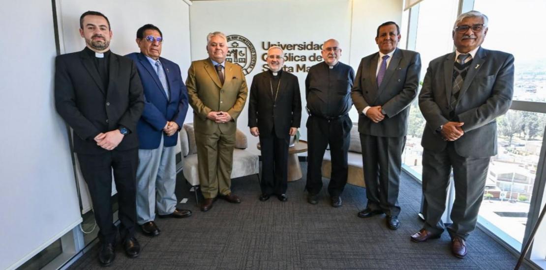 Arquipa UCAM Juan Pablo II