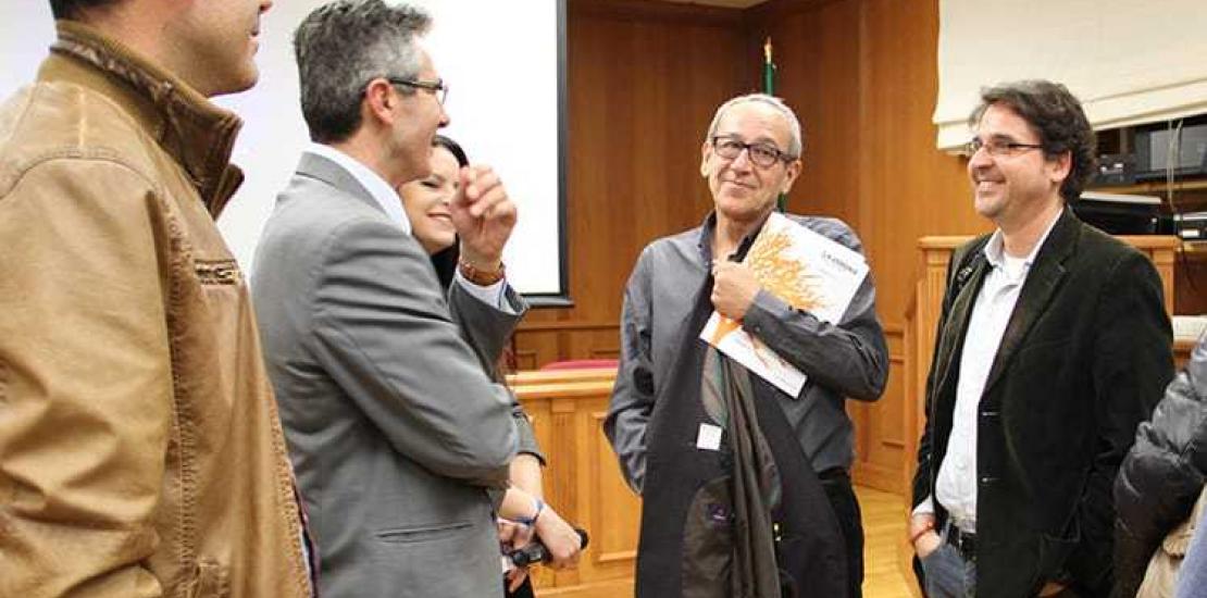 Joaquín Gª Cruz: &quot;Las noticias más importantes llegan siempre a deshora&quot;