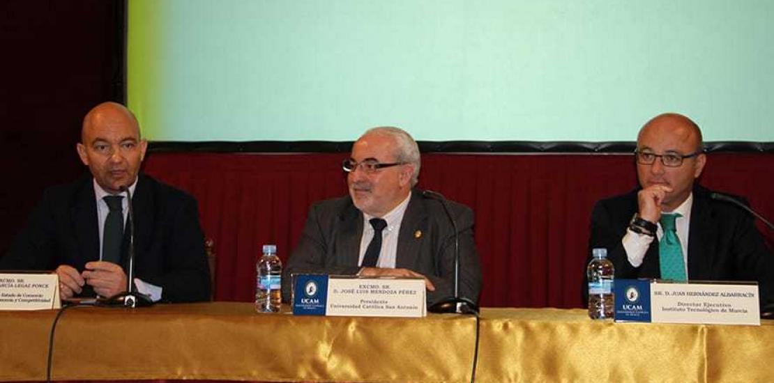 “El reto más importante que tiene la Región de Murcia es darle más tamaño a la empresa”