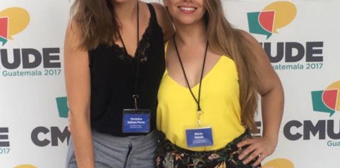 La pareja de la UCAM llega a semifinales en el Campeonato Mundial de Debate en Español