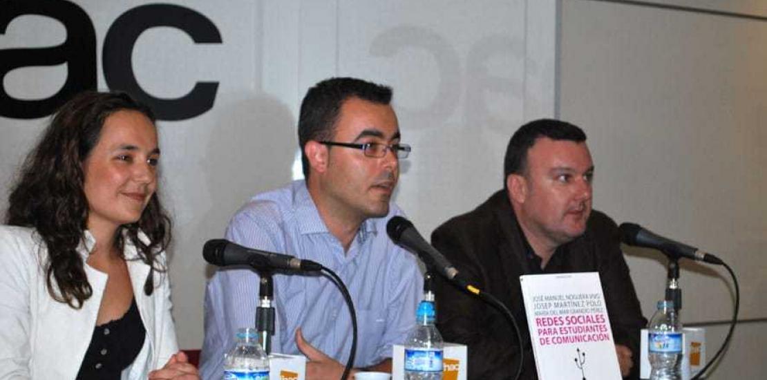 Docentes de la UCAM presentan el libro `Redes Sociales para estudiantes de Comunicación´