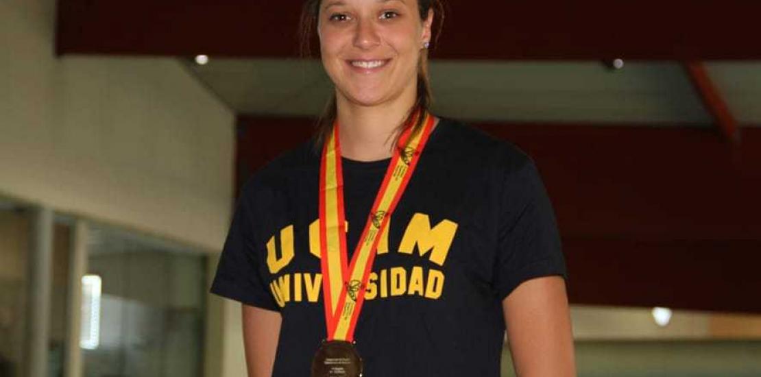 La nadadora y estudiante de la UCAM Duane da Rocha, oro en los 200 espalda del Campeonato de Europa 