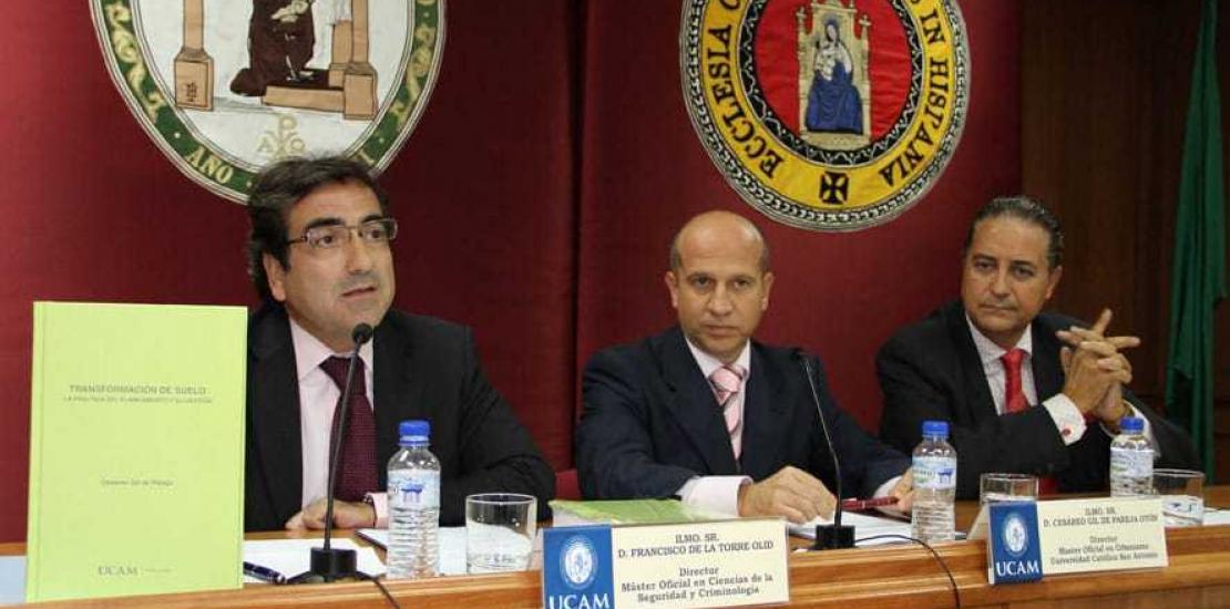 El urbanista Cesáreo Gil presenta un libro práctico sobre Urbanismo