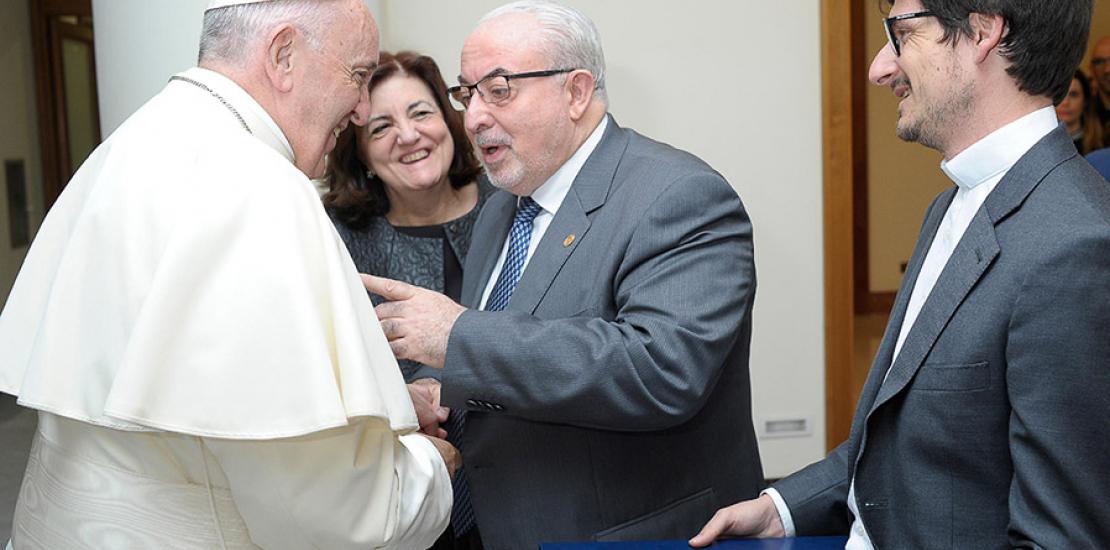 El Papa anima a José Luis Mendoza a “seguir adelante con los proyectos y sosteniendo a la Iglesia”