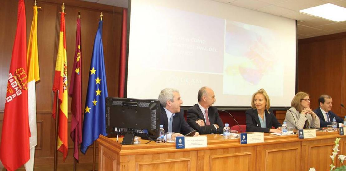 El desarrollo de patentes y la biotecnología grandes oportunidades para los graduados en Farmacia 