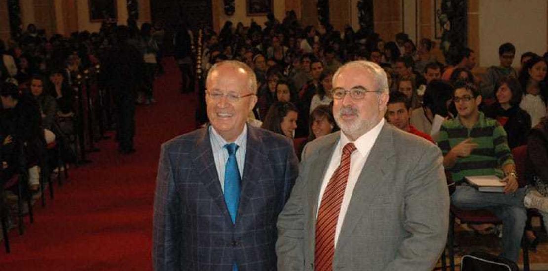 El Premio Nacional de Historia: &quot;En España lo que es impredecible no es el futuro, es el pasado”