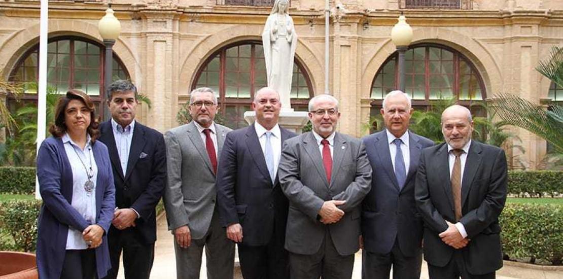 Los estudiantes de la UCAM podrán hacer prácticas en los hospitales de Vinalopó y Torrevieja