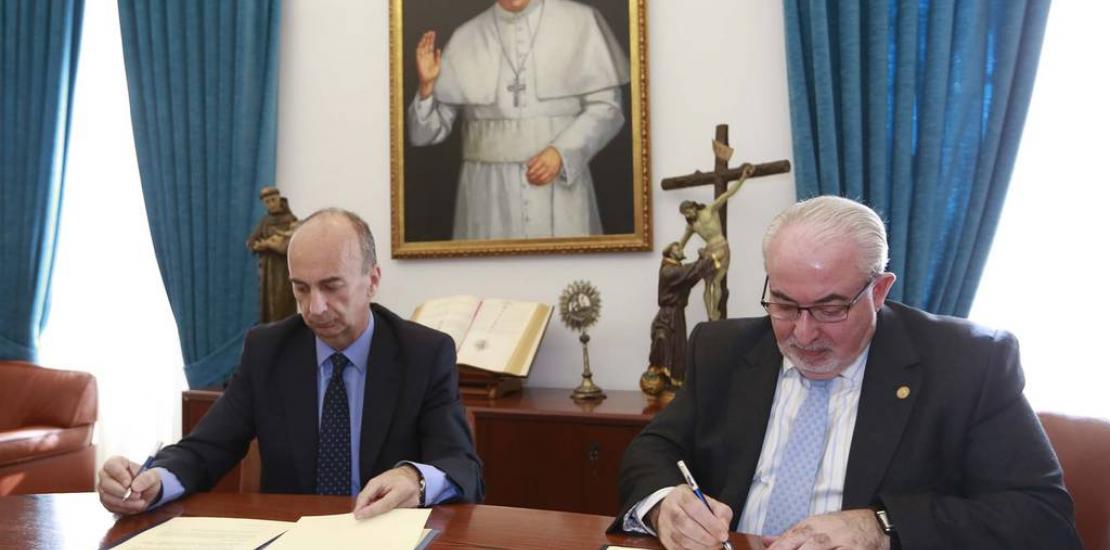 La UCAM y FARMAFORUM se unen para ofrecer una formación más cualificada en la industria farmacéutica 