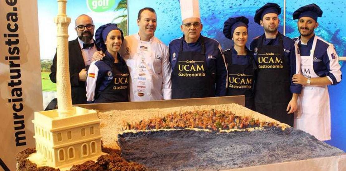 Los chefs de la UCAM recrean el Mar Menor para apoyar el sector turístico de la Región 