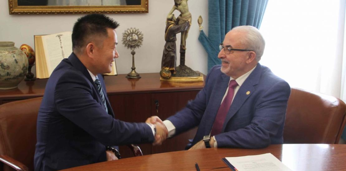 La UCAM acrecienta su presencia en China