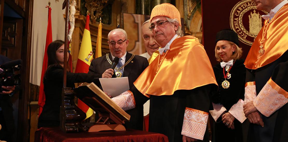La UCAM inviste a Manuel Lao, presidente de la Corporación Nortia, Doctor Honoris Causa