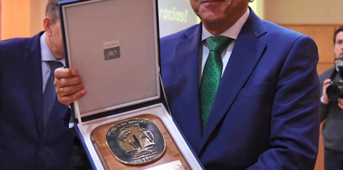 Jaime Sánchez-Vizcaíno, vicedecano del Grado en Derecho de la UCAM, premiado por la Asociación Mundial de Juristas 