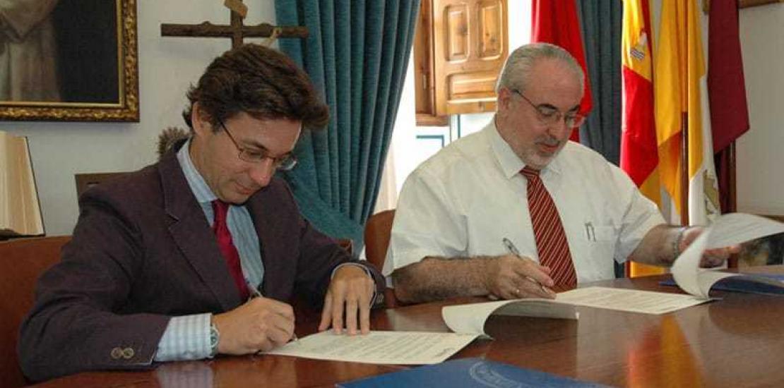 La UCAM firma un convenio de colaboración con dos centros tecnológicos de la Región