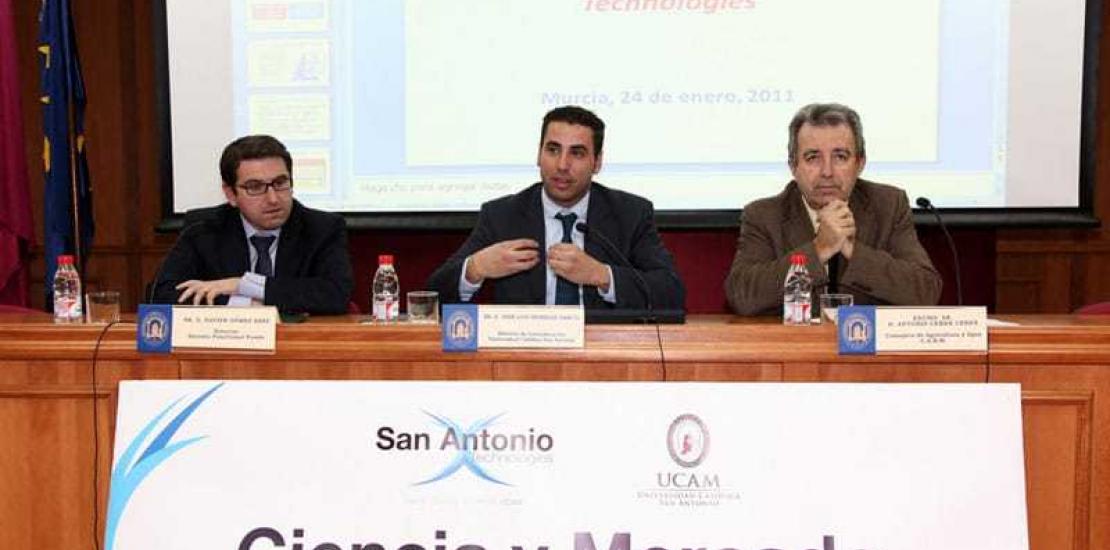 La UCAM inaugura unas jornadas sobre mercado, economía e innovación en alimentación