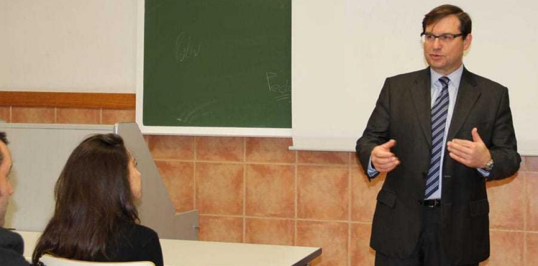 Presentación del Máster Oficial en Ingeniería y Toxicología Medioambiental