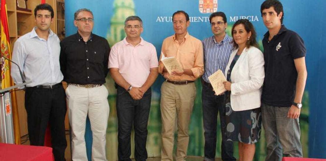 Profesores de la UCAM publican el libro `Claves para gestionar la Comunicación Política Local´