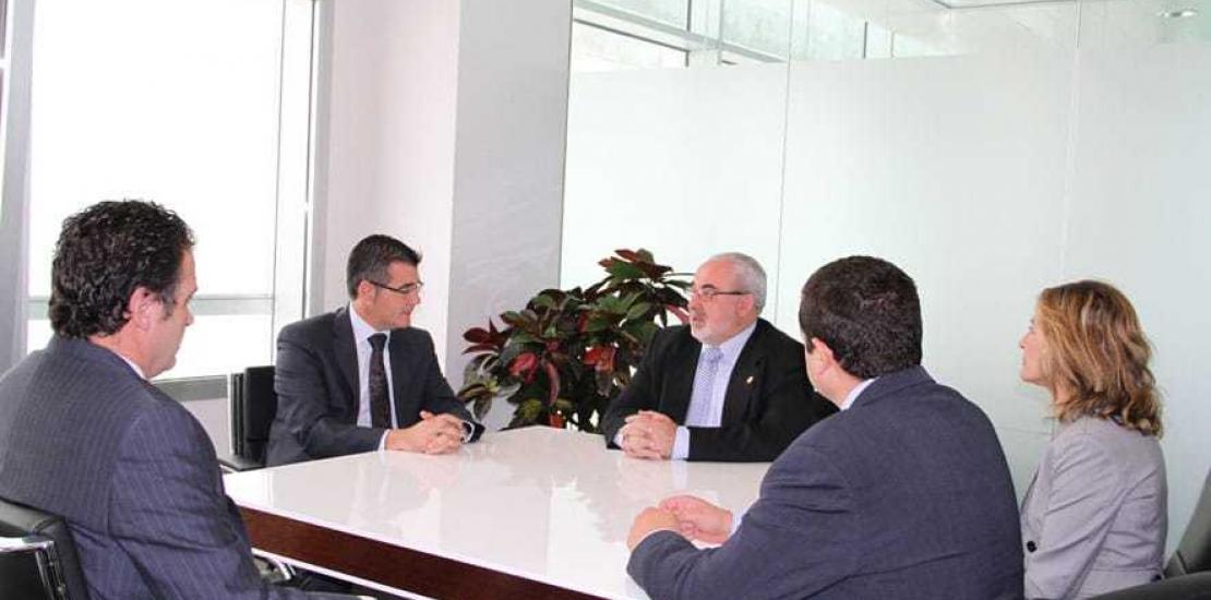 La Universidad Católica de Murcia firma un convenio de colaboración con el ayuntamiento de Torre-Pacheco