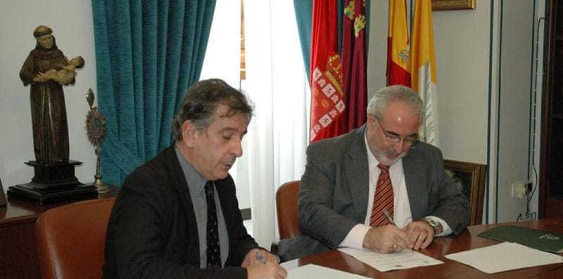 Los alumnos de la UCAM podrán realizar prácticas en el Colegio Oficial de Arquitectos de Murcia