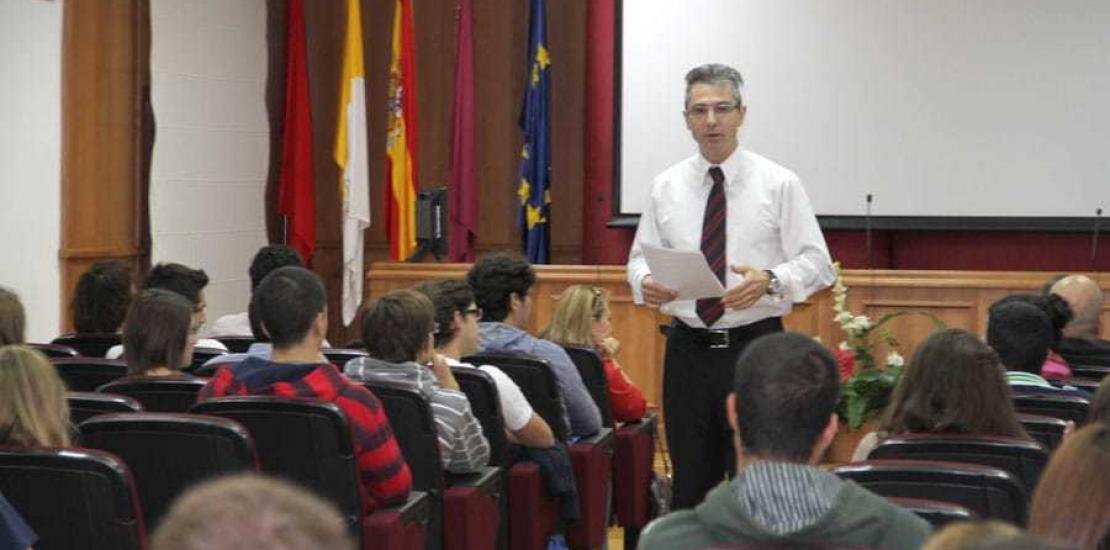 Los alumnos de primero inician el curso