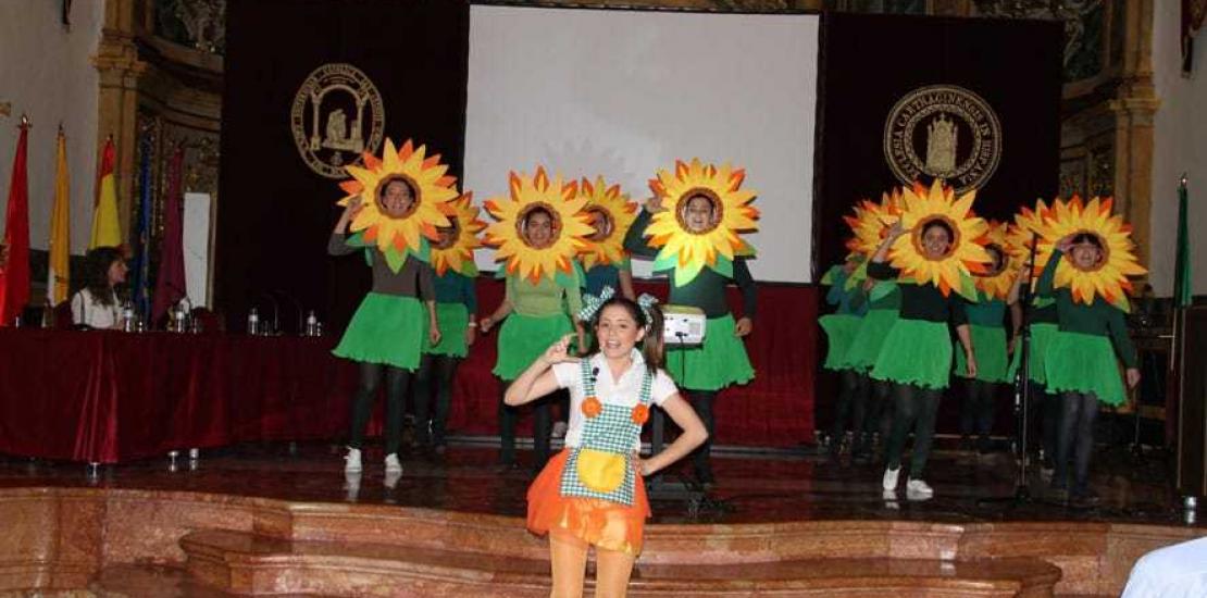 Los estudiantes de Educación Infantil y Primaria de la UCAM enseñan a educar en valores