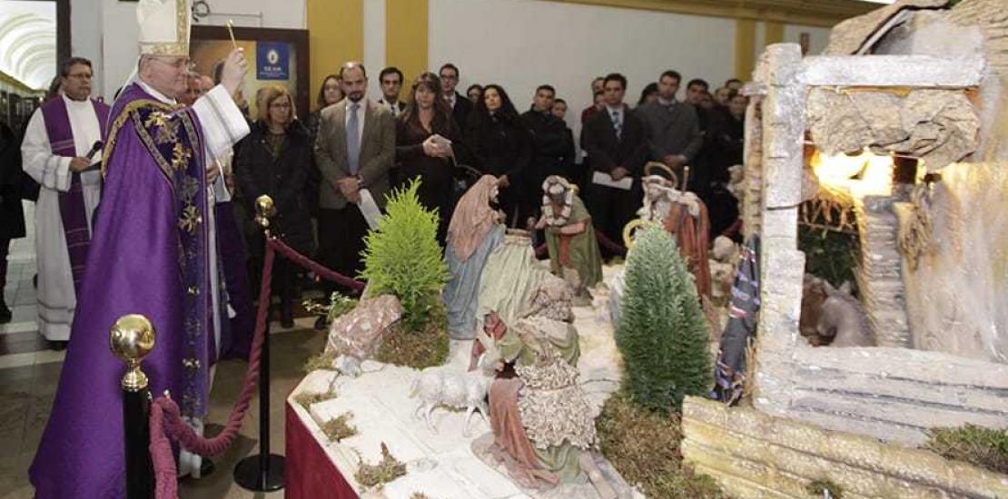 El Obispo de la Diócesis de Cartagena bendice el Belén