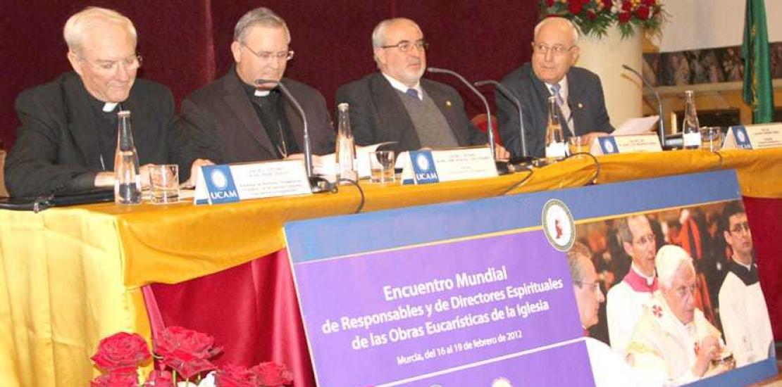 Piero Marini: “Necesitamos aumentar la comunión con Cristo y entre nosotros mismos”