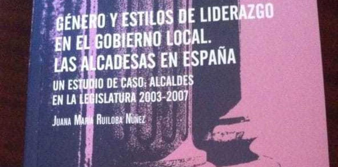 “Las alcaldesas trabajan una media de once horas más a la semana que los alcaldes”