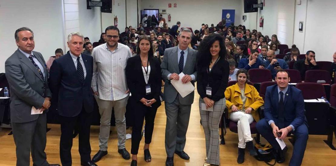 La UCAM acoge el seminario ‘Refugees Today’ protagonizado por dos alumnas 