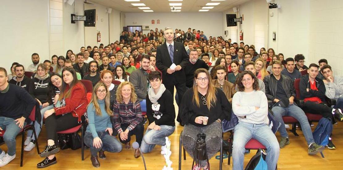 Trescientos estudiantes de la UCAM se van de Eramus a cien destinos diferentes