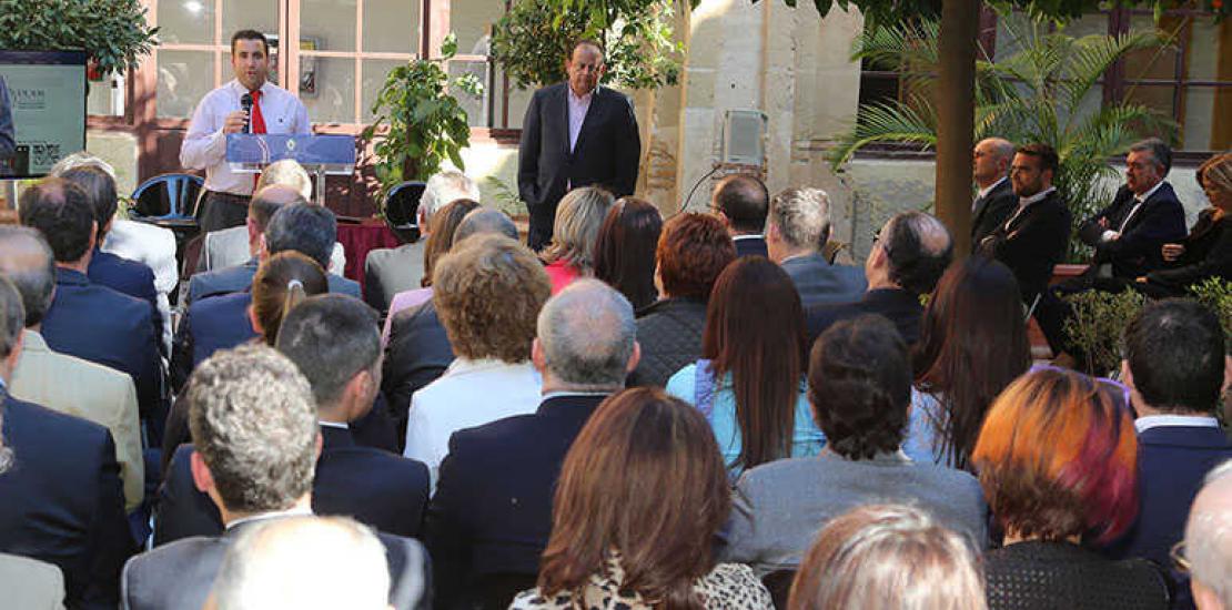 Presentación de la Cátedra de Responsabilidad Social Corporativa, dirigida por Víctor Meseguer