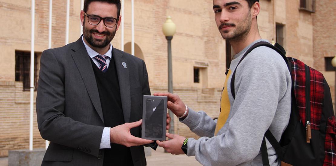 El ganador del iPhone 8 Plus es Ginés Gallego