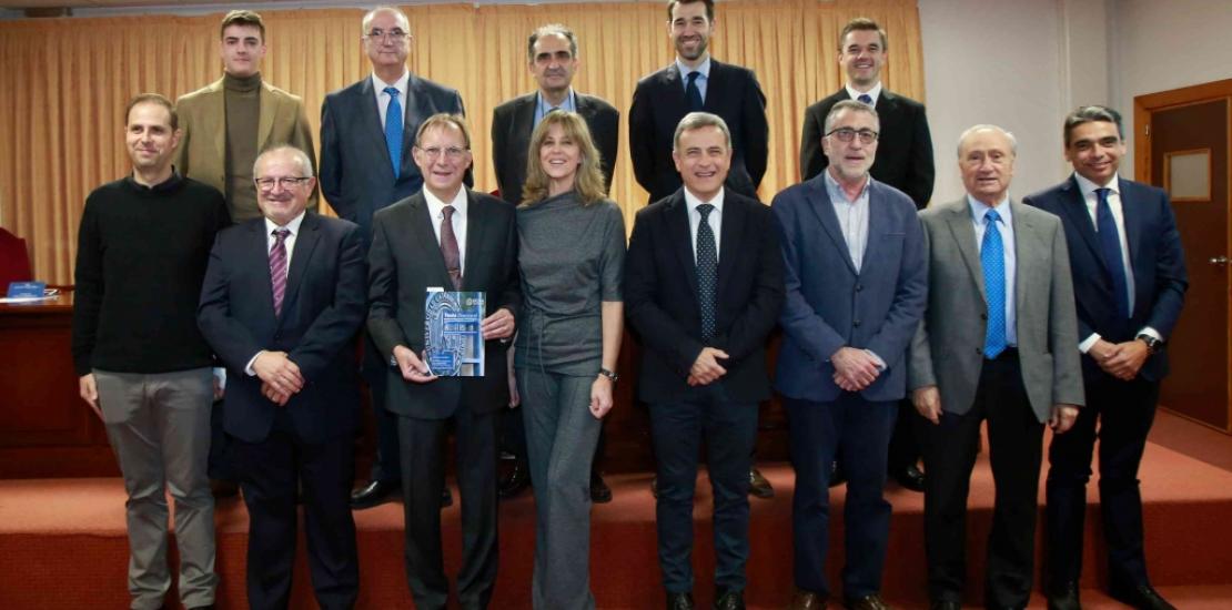 Toni Bové, fisioterapeuta del FC Barcelona, se doctora en la UCAM