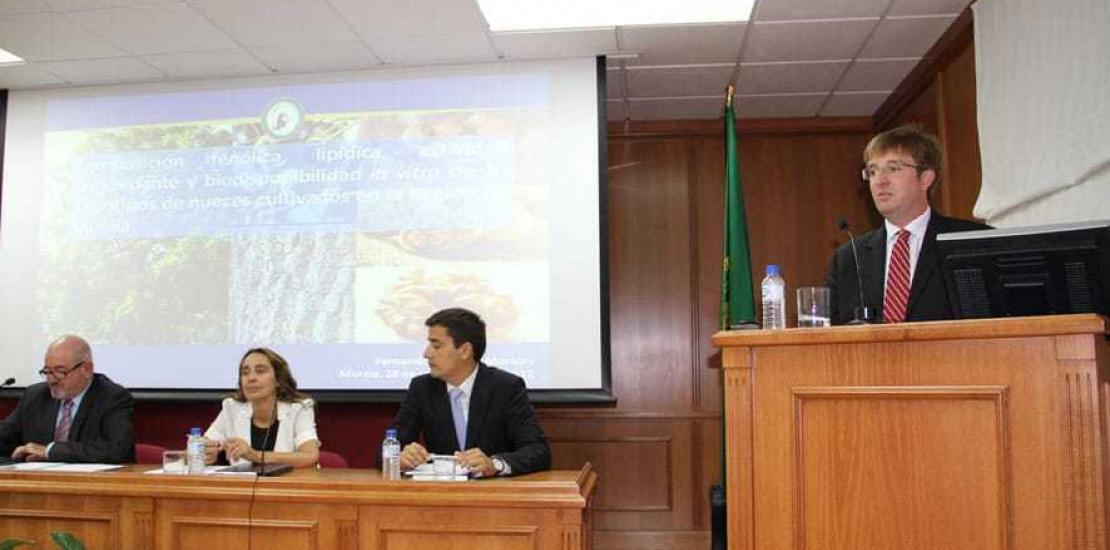 Una tesis profundiza en la calidad antioxidante de nueces cultivadas en la Región