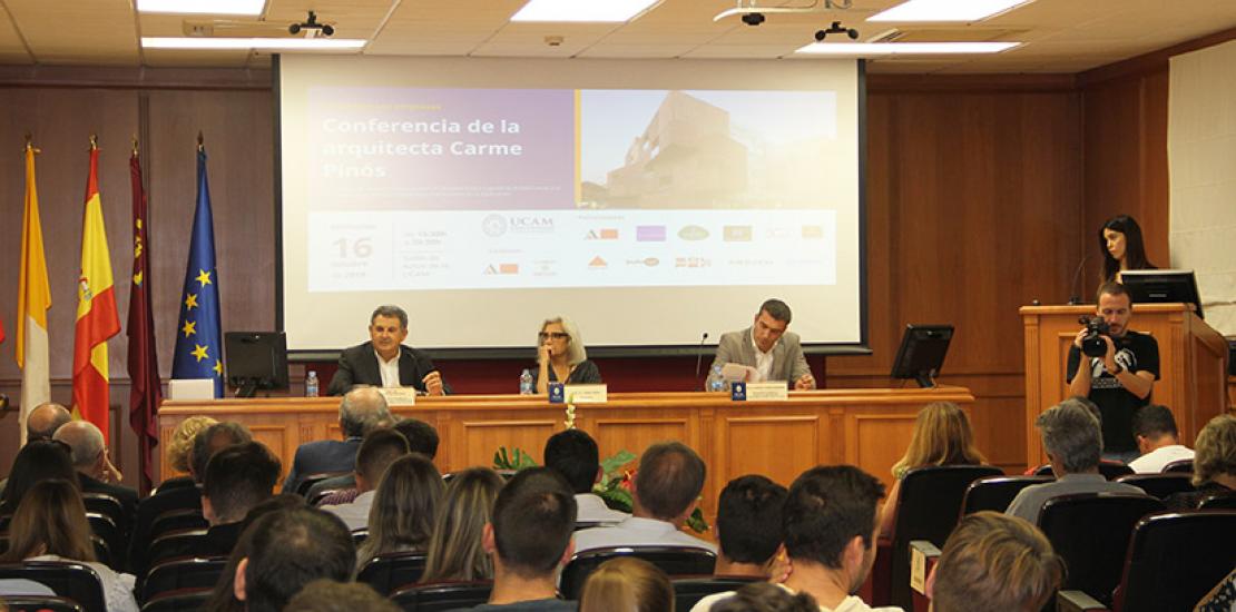 “La arquitectura es un servicio a la sociedad”