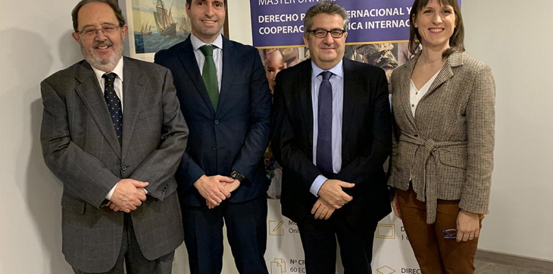 El magistrado José Ricardo de Prada inaugura el Máster en Derecho Penal Internacional y Cooperación Jurídica Internacional de la UCAM