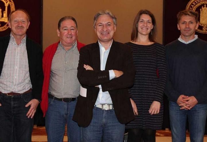 Entrenadores y técnicos analizan los secretos de los éxitos del deporte español